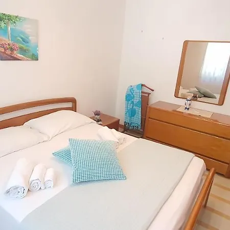 Blue Sea Apartment
